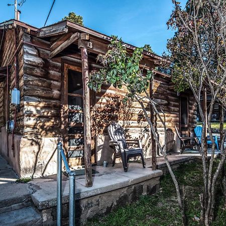 Apache Village Cabinette 13, Queen Bed, Midtown, Sleeps 2 Руидозо Экстерьер фото